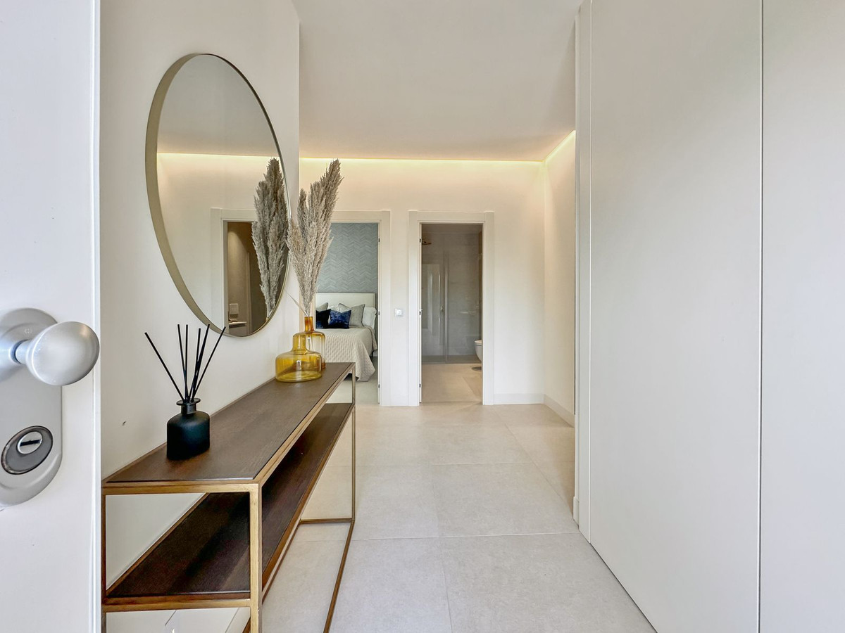 5 Bed Townhouse for sale in New Golden Mile Costa Del Sol, Málaga, Spain