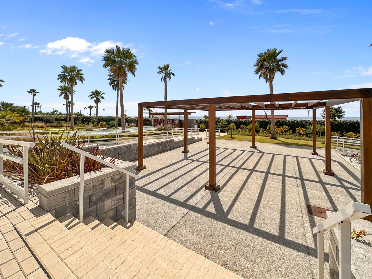 5 Bed Townhouse for sale in New Golden Mile Costa Del Sol, Málaga, Spain