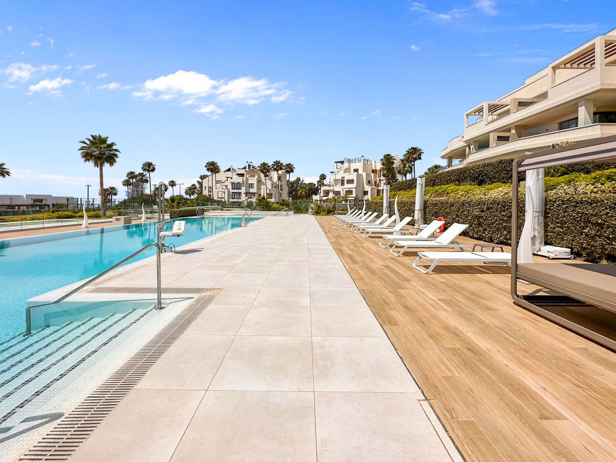 5 Bed Townhouse for sale in New Golden Mile Costa Del Sol, Málaga, Spain