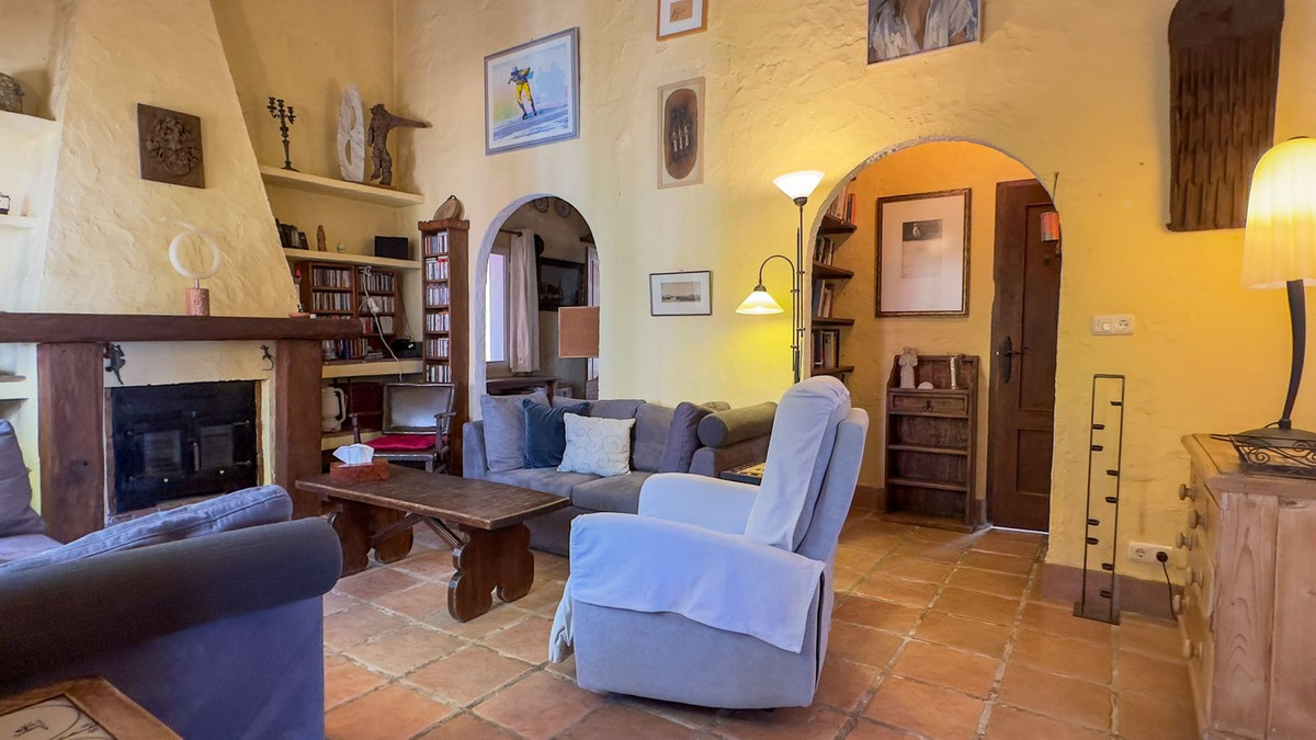3 Bed Townhouse for sale in Alhaurín El Grande Costa Del Sol, Málaga, Spain