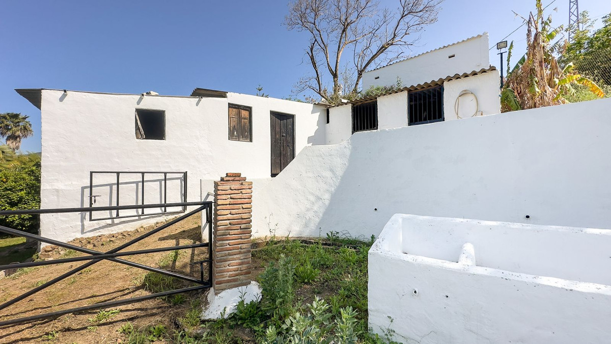 3 Bed Townhouse for sale in Alhaurín El Grande Costa Del Sol, Málaga, Spain