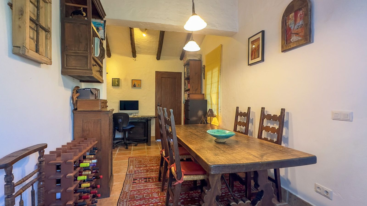 3 Bed Townhouse for sale in Alhaurín El Grande Costa Del Sol, Málaga, Spain