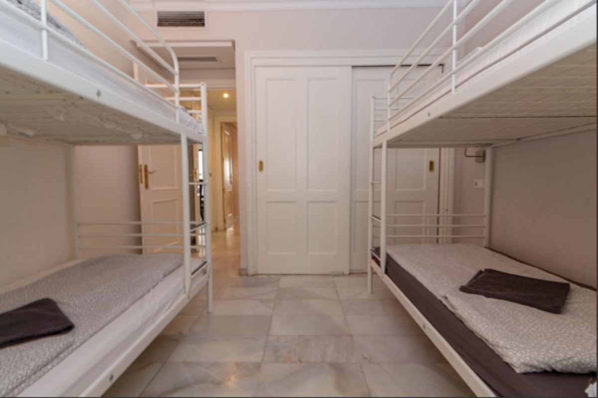 3 Bed Apartment for sale in Puerto Banús Costa Del Sol, Málaga, Spain