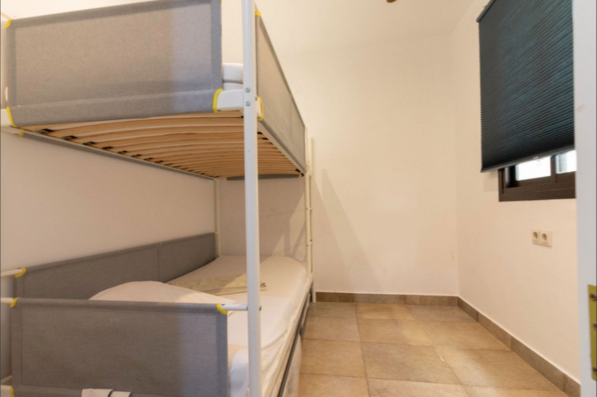 3 Bed Apartment for sale in Puerto Banús Costa Del Sol, Málaga, Spain