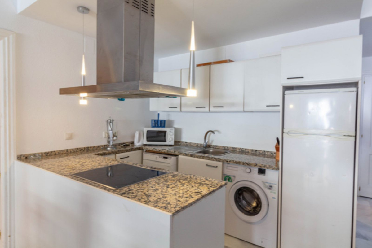 3 Bed Apartment for sale in Puerto Banús Costa Del Sol, Málaga, Spain