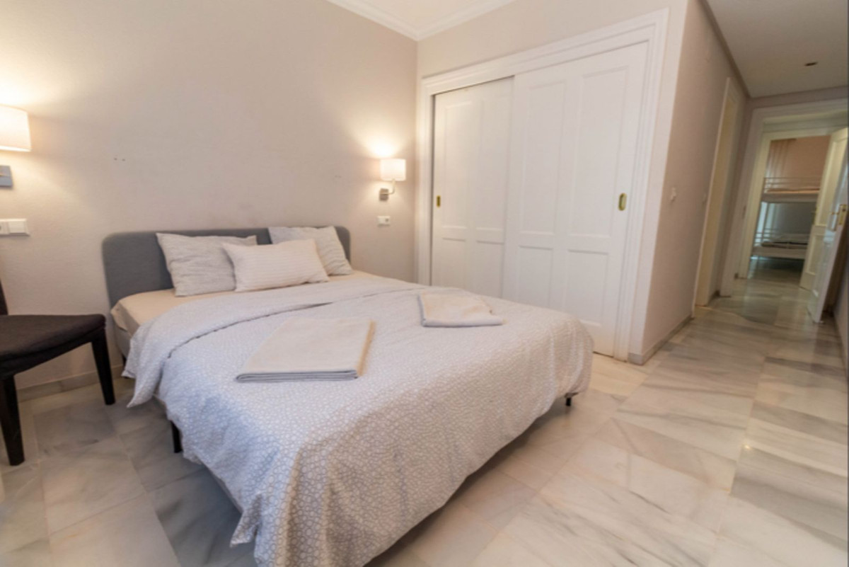 3 Bed Apartment for sale in Puerto Banús Costa Del Sol, Málaga, Spain