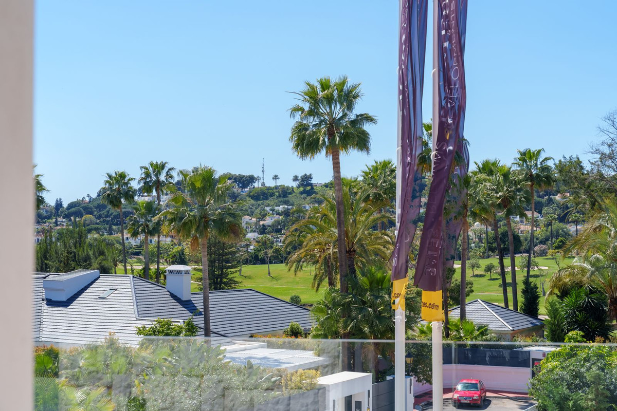 Se vende Villa - Chalet de 5 dormitorios en Costa Del Sol, Málaga, España
