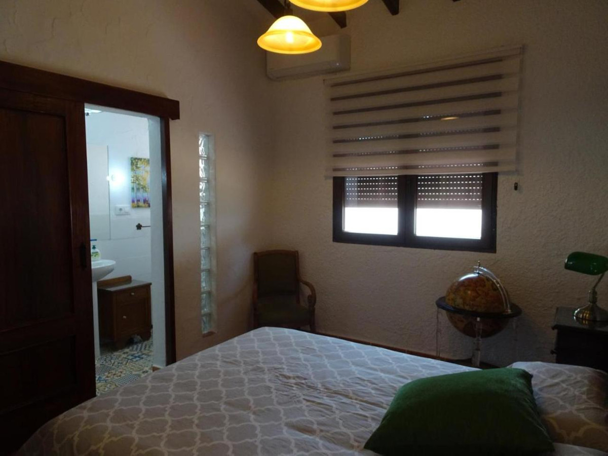 9 Bed Townhouse for sale in Cabo Roig Costa Blanca, Alicante, Spain