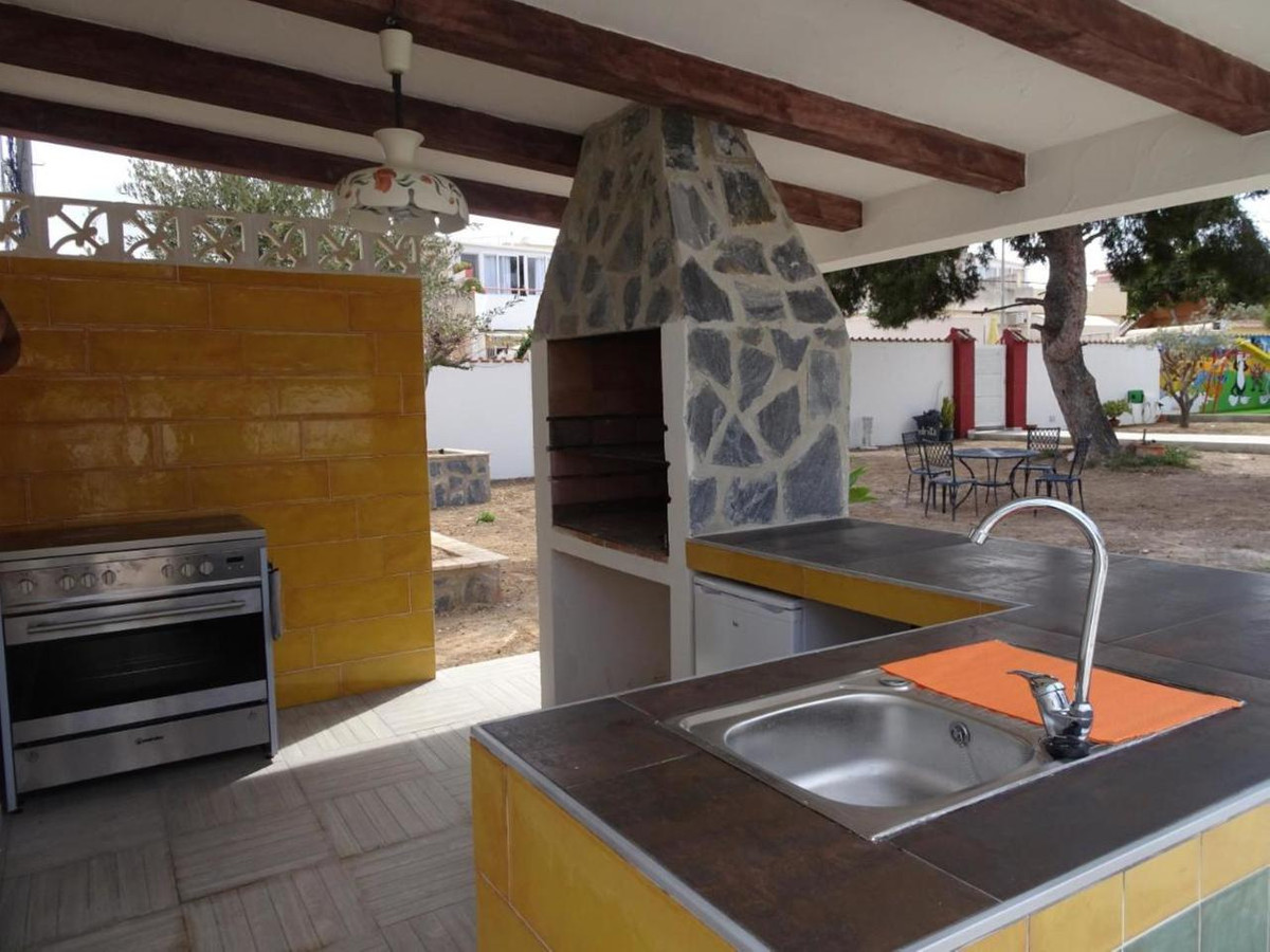 9 Bed Townhouse for sale in Cabo Roig Costa Blanca, Alicante, Spain