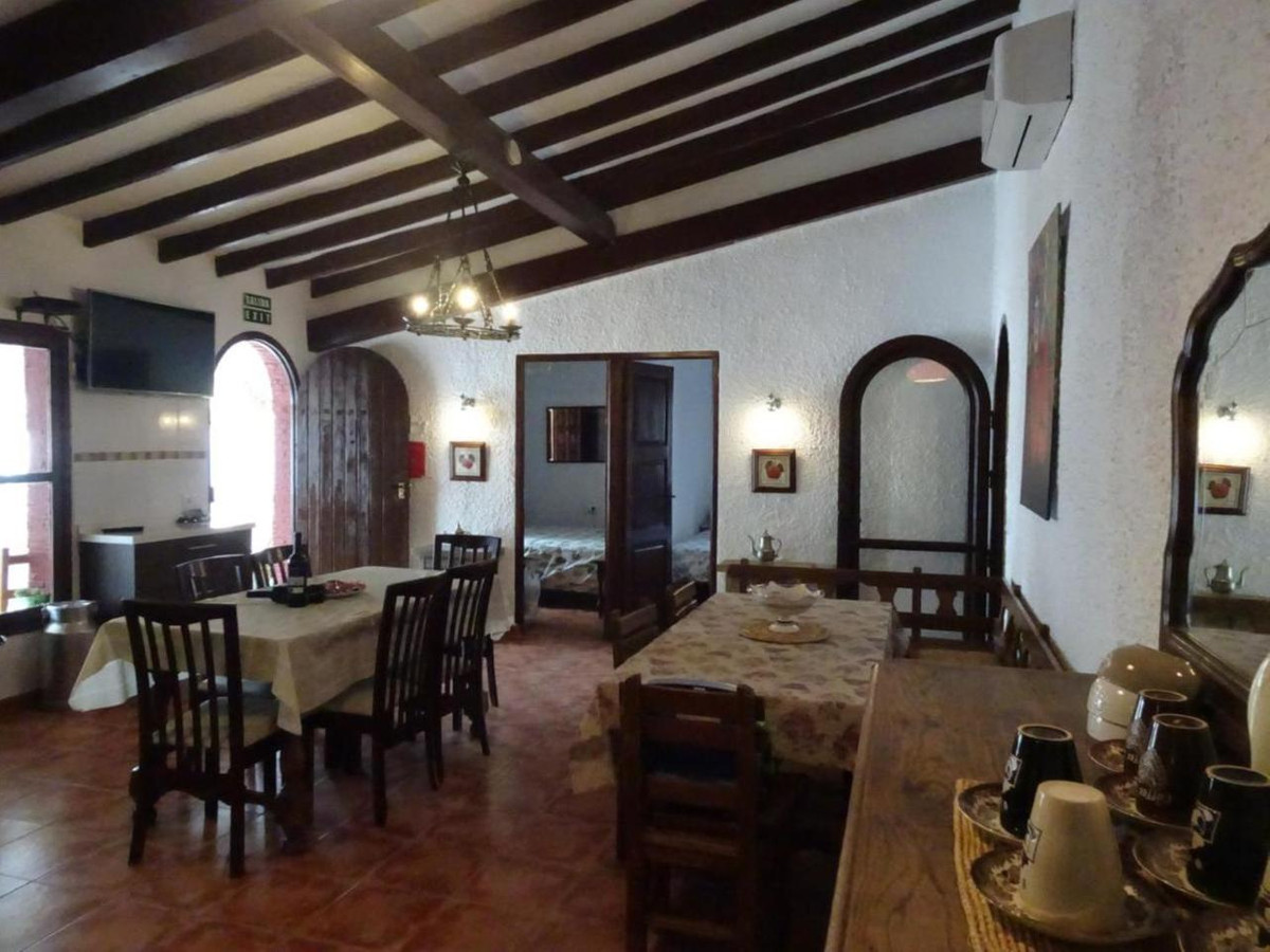 9 Bed Townhouse for sale in Cabo Roig Costa Blanca, Alicante, Spain