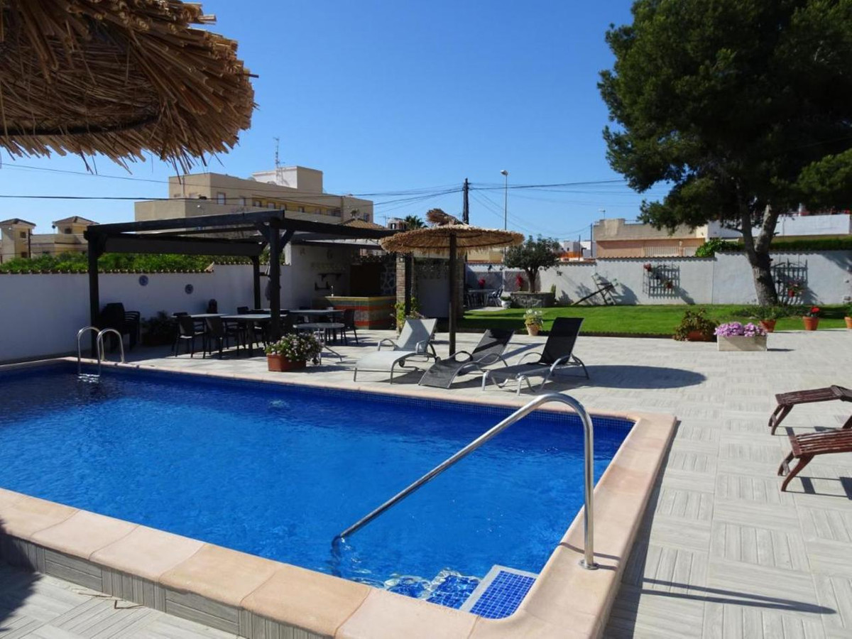 9 Bed Townhouse for sale in Cabo Roig Costa Blanca, Alicante, Spain