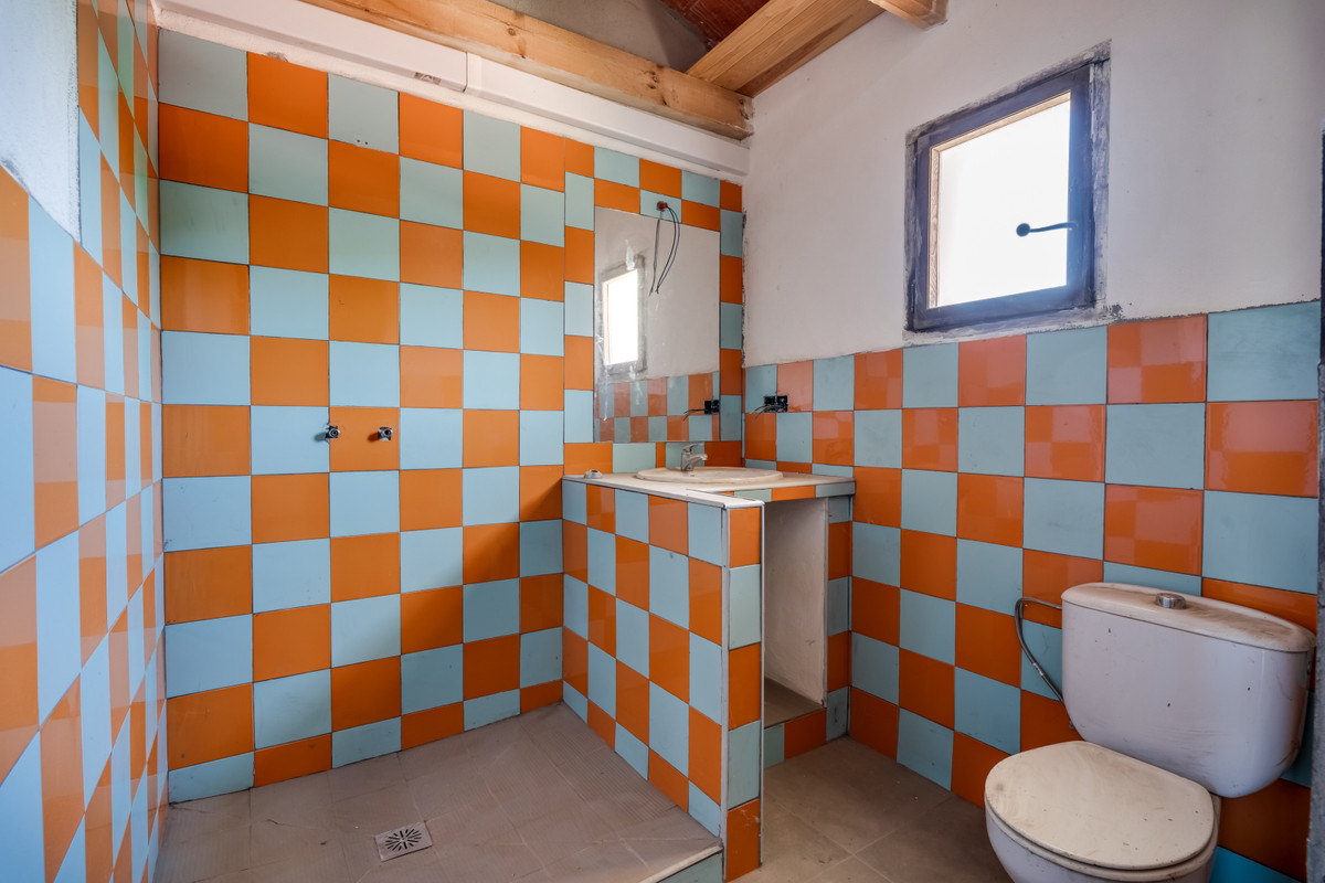Se vende Finca - Cortijo de 8 dormitorios en Costa Del Sol, Málaga, España