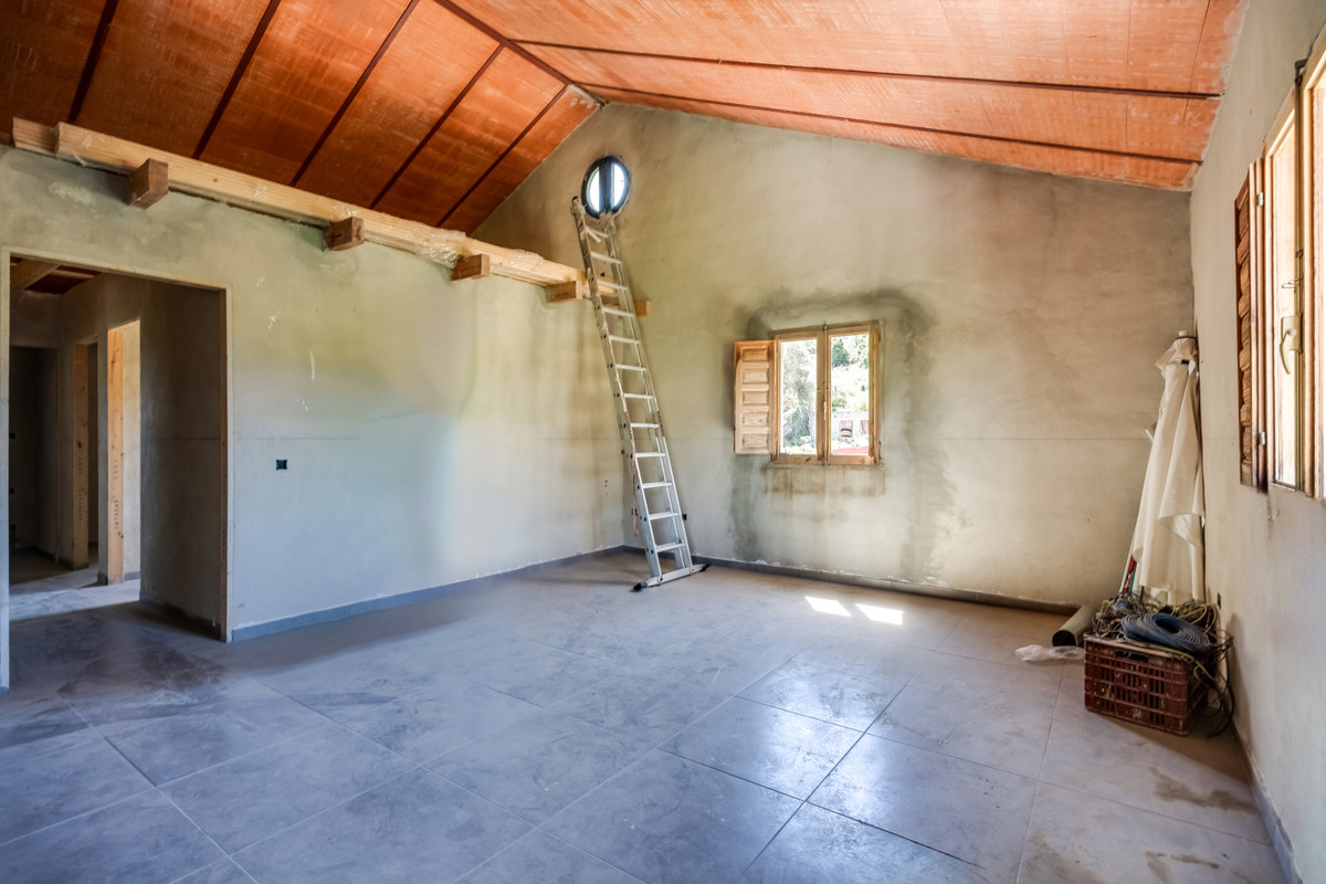 Se vende Finca - Cortijo de 8 dormitorios en Costa Del Sol, Málaga, España