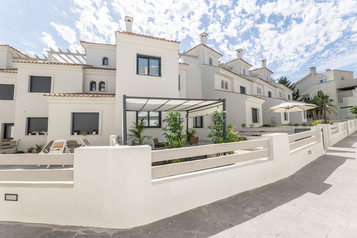 Se vende Adosada de 3 dormitorios en Costa Del Sol, Málaga, España