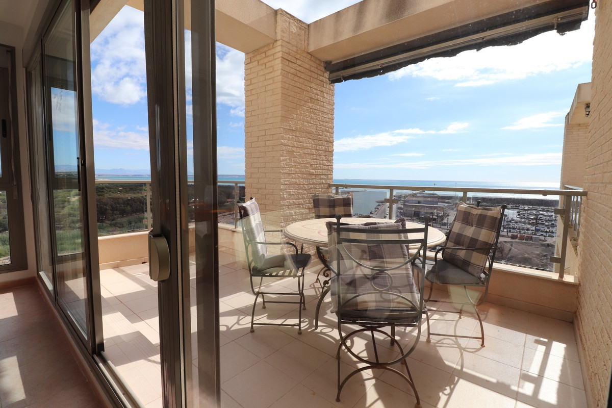 3 Bed Apartment for sale in Guardamar Del Segura Costa Blanca, Alicante, Spain