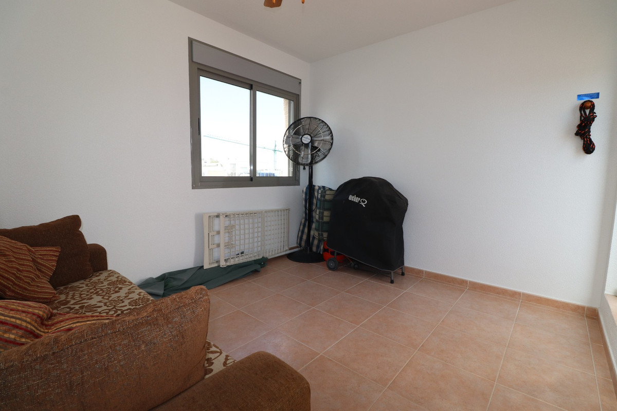 3 Bed Apartment for sale in Guardamar Del Segura Costa Blanca, Alicante, Spain