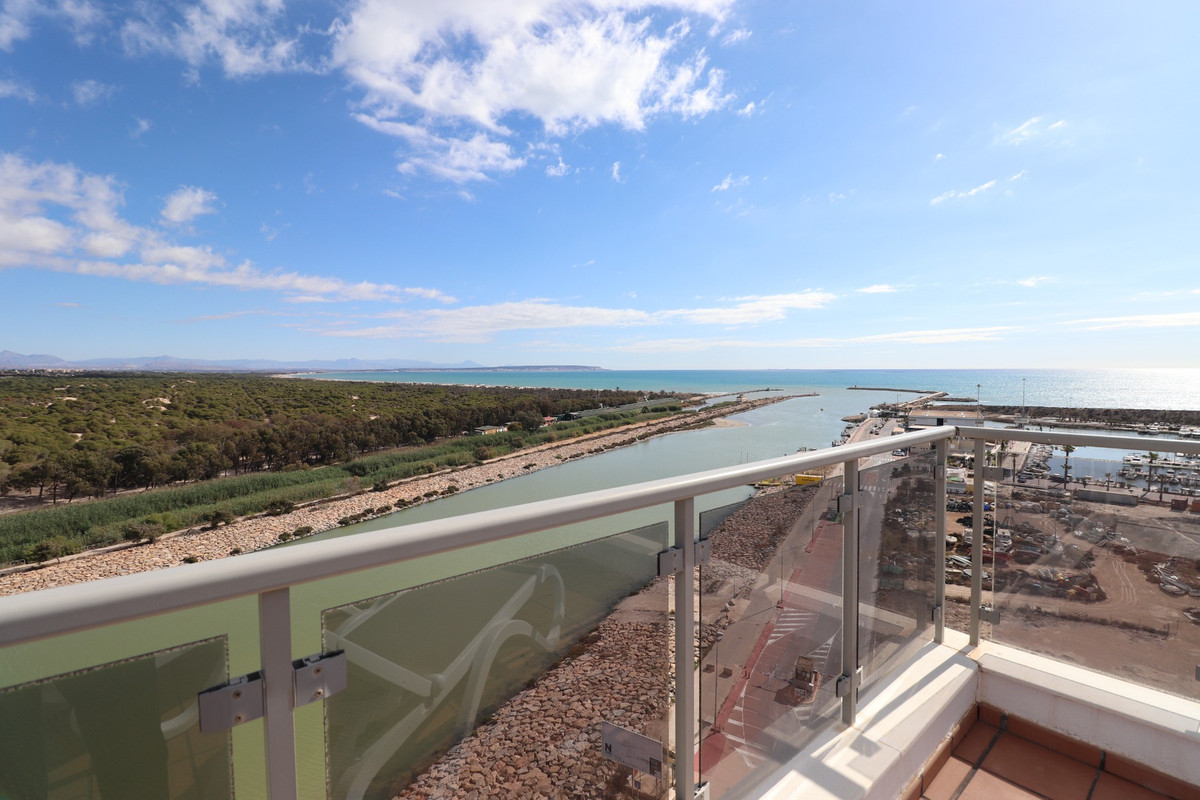 3 Bed Apartment for sale in Guardamar Del Segura Costa Blanca, Alicante, Spain