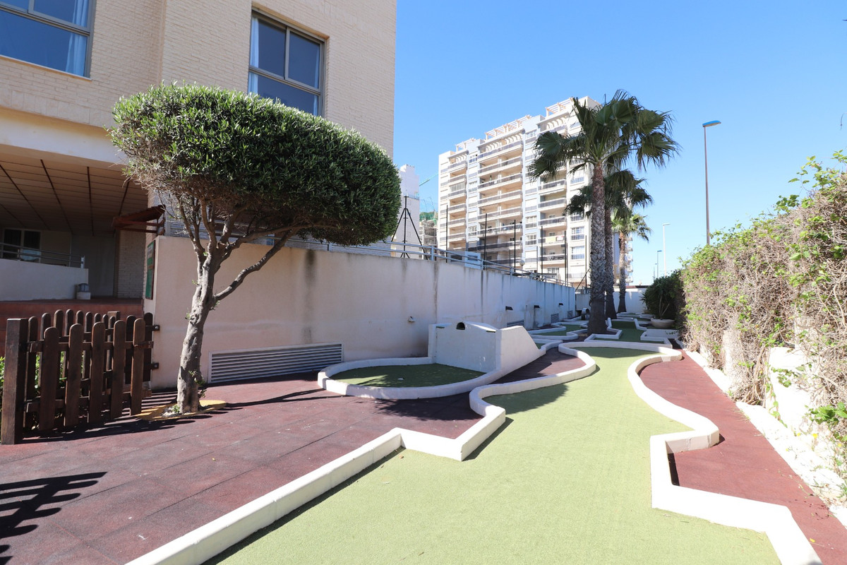 3 Bed Apartment for sale in Guardamar Del Segura Costa Blanca, Alicante, Spain