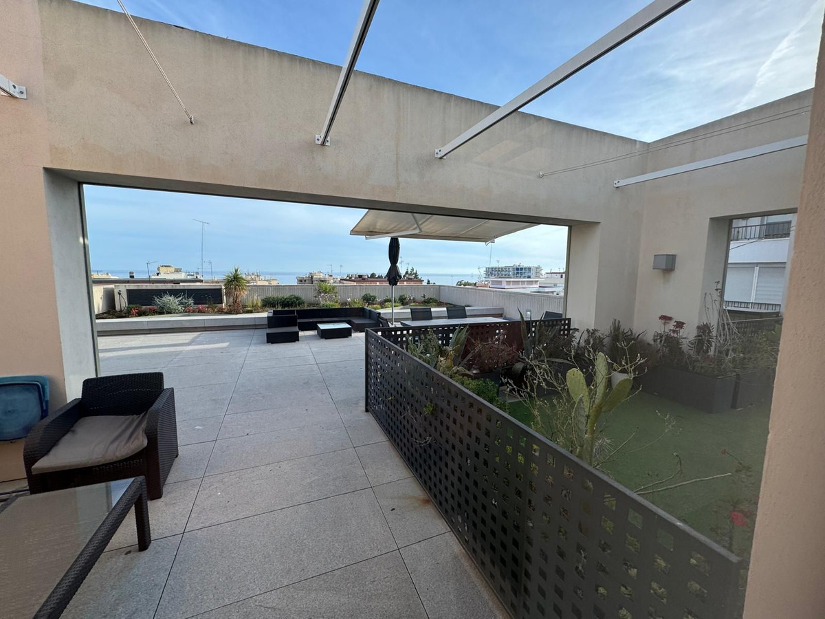 Commercial unit for sale in Marbella Costa Del Sol, Málaga, Spain
