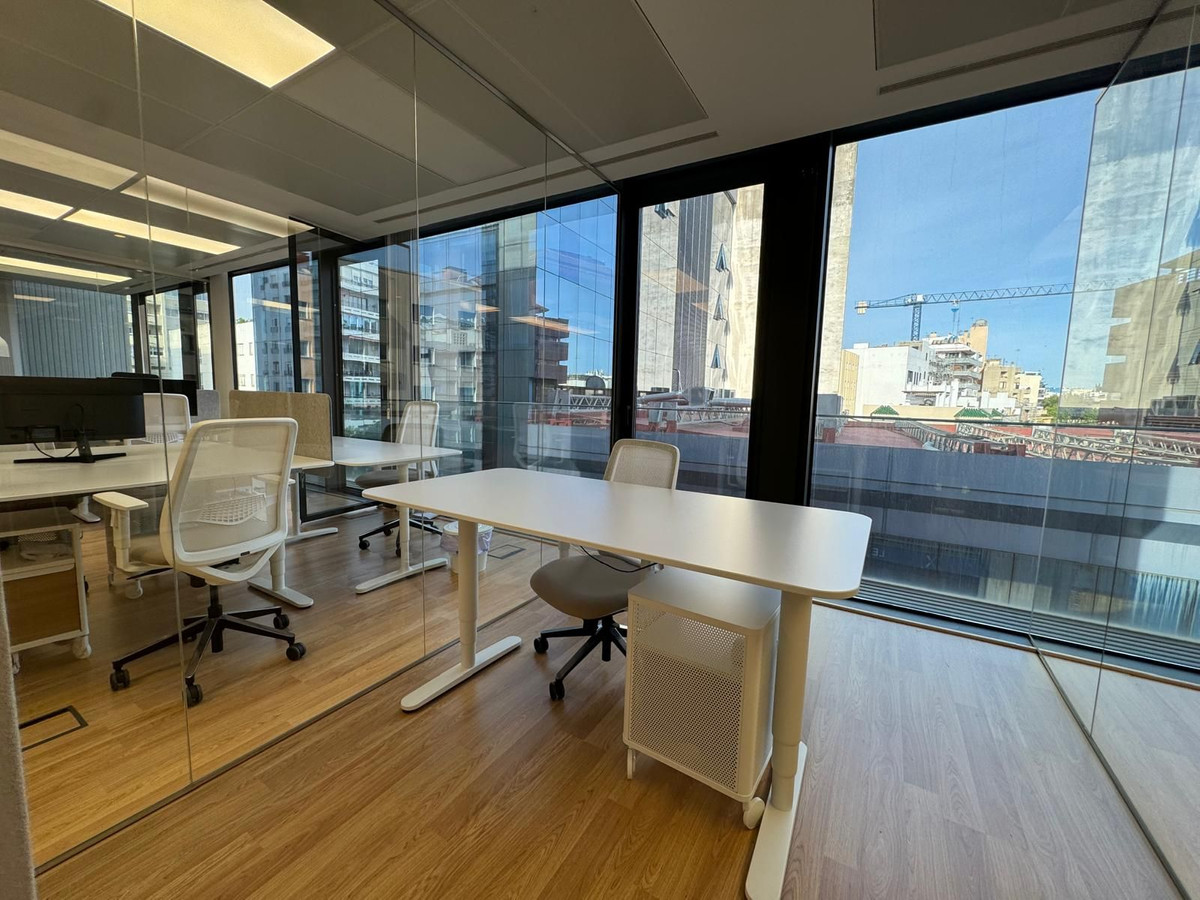 Commercial unit for sale in Marbella Costa Del Sol, Málaga, Spain