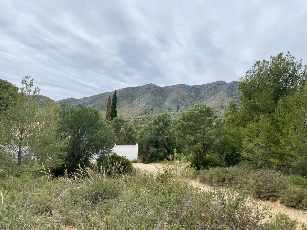 Se vende Terreno Urbano  en Costa Del Sol, Málaga, España