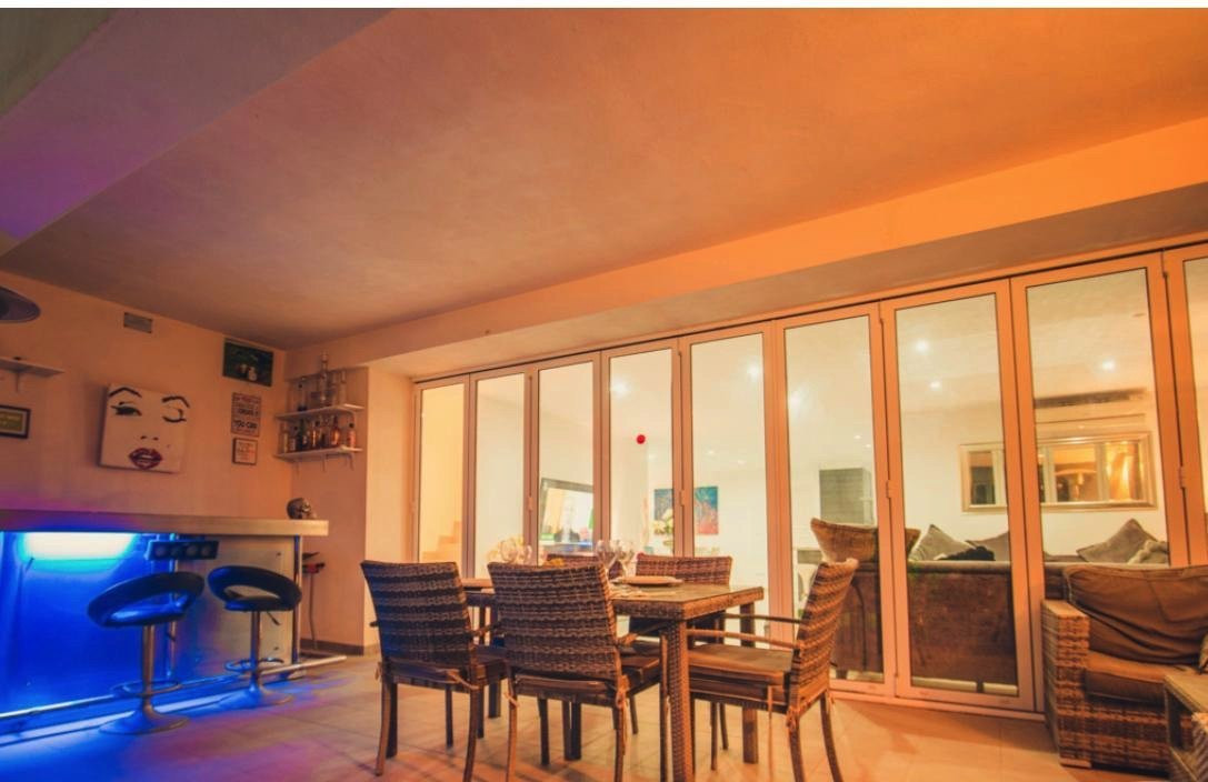 6 Bed Townhouse for sale in Javea Costa Blanca, Alicante, Spain