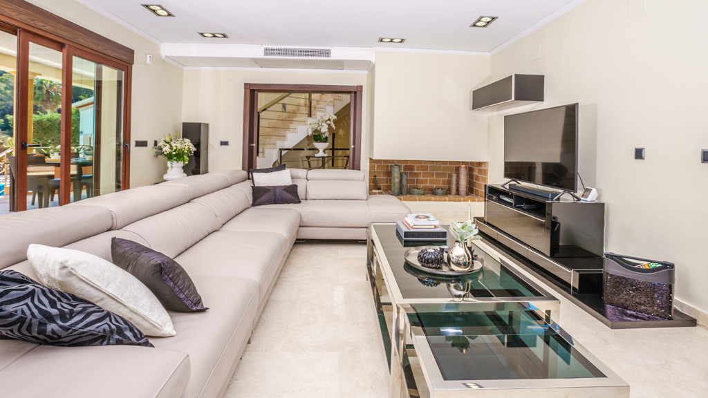 4 Bed Townhouse for sale in Javea Costa Blanca, Alicante, Spain