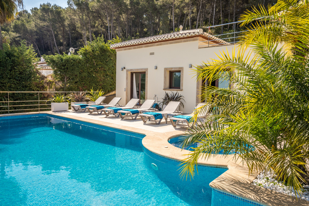 4 Bed Townhouse for sale in Javea Costa Blanca, Alicante, Spain