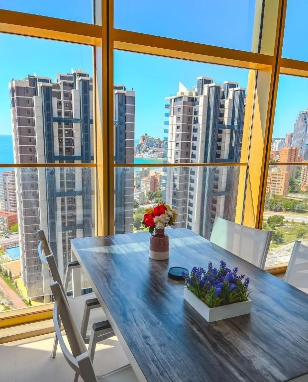 Se vende Apartamento Planta Media de 2 dormitorios en Costa Blanca, Alicante, España
