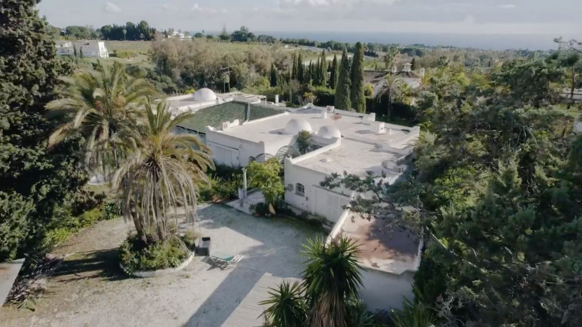 6 Bed Townhouse for sale in The Golden Mile Costa Del Sol, Málaga, Spain
