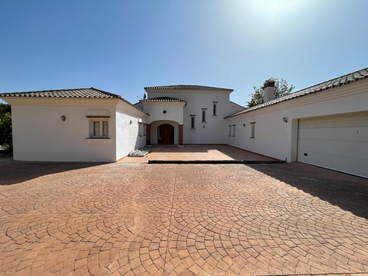 Se vende Villa - Chalet de 5 dormitorios en Costa Del Sol, Málaga, España