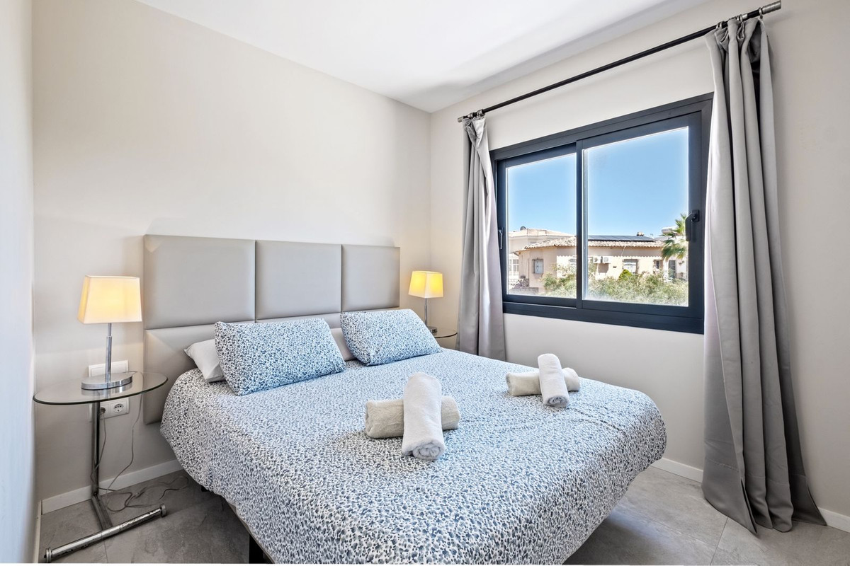 5 Bed Townhouse for sale in El Faro Costa Del Sol, Málaga, Spain