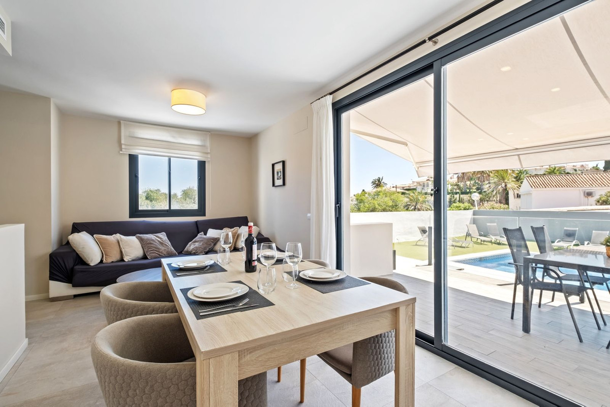 5 Bed Townhouse for sale in El Faro Costa Del Sol, Málaga, Spain