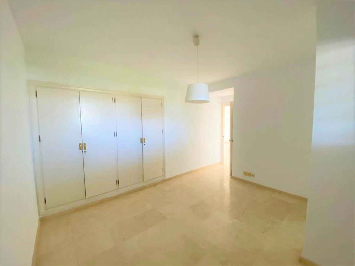 3 Bed Apartment for sale in Guadalmina Alta Costa Del Sol, Málaga, Spain
