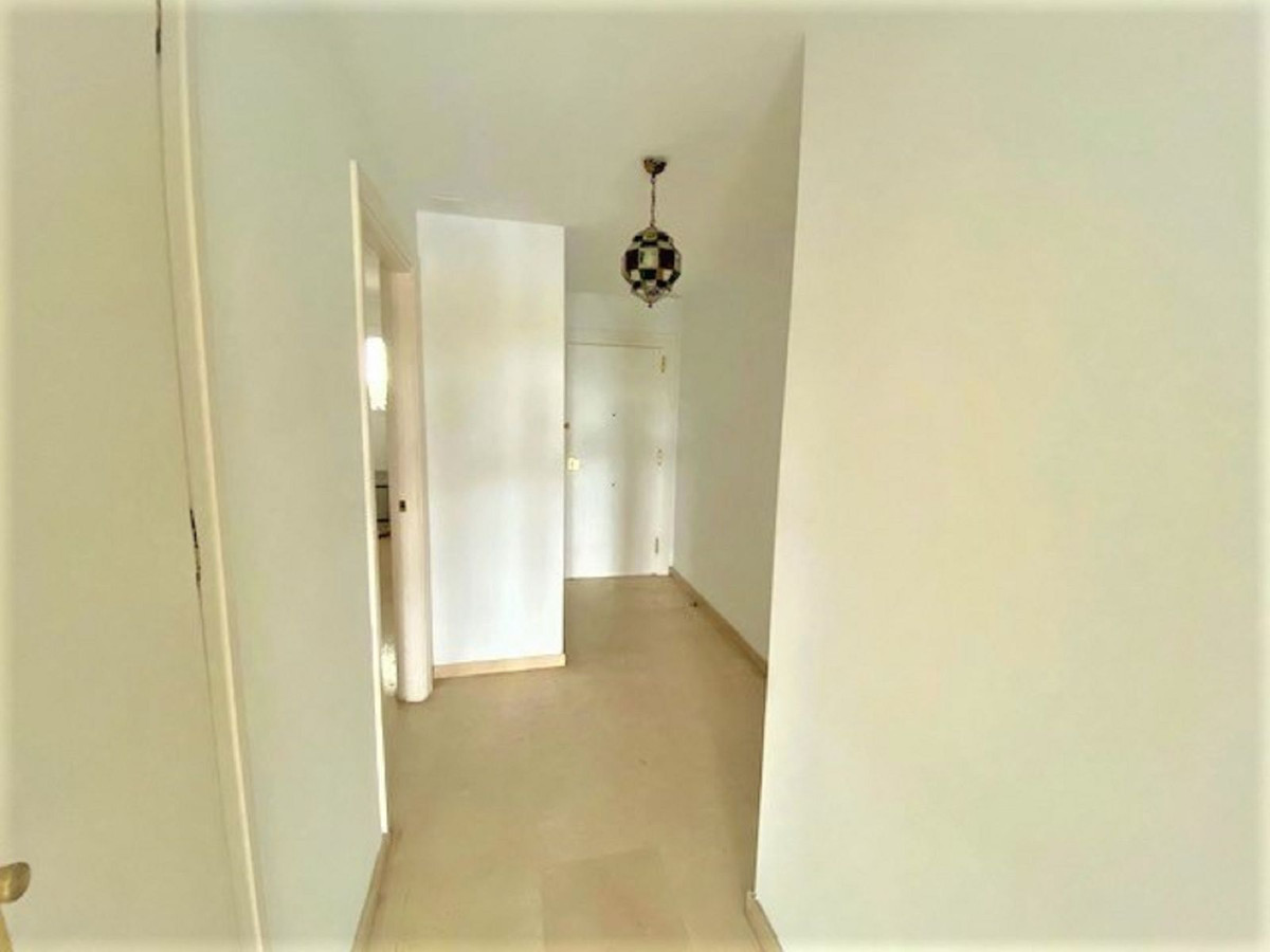 3 Bed Apartment for sale in Guadalmina Alta Costa Del Sol, Málaga, Spain
