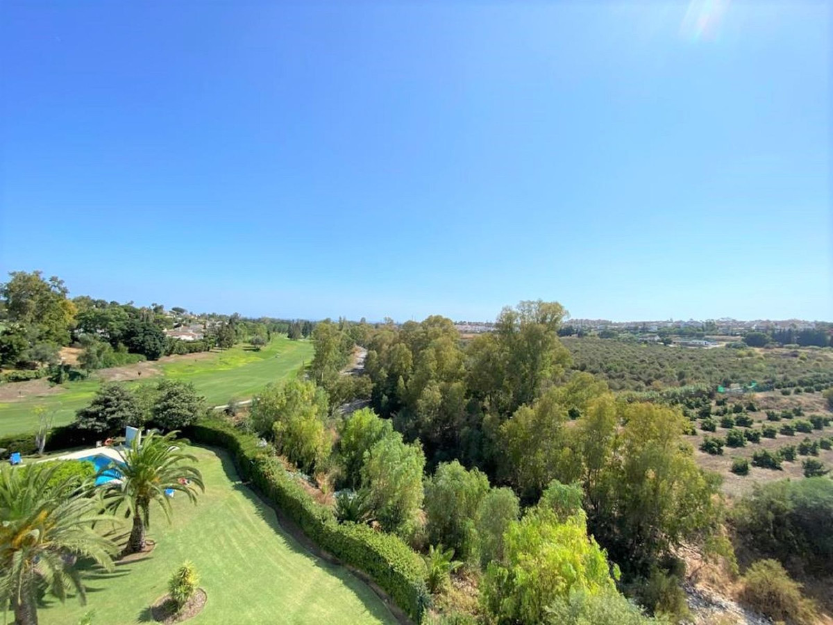 3 Bed Apartment for sale in Guadalmina Alta Costa Del Sol, Málaga, Spain