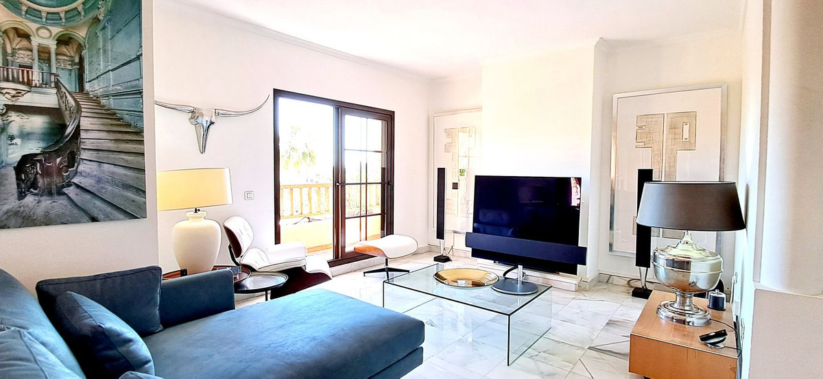 3 Bed Apartment for sale in New Golden Mile Costa Del Sol, Málaga, Spain