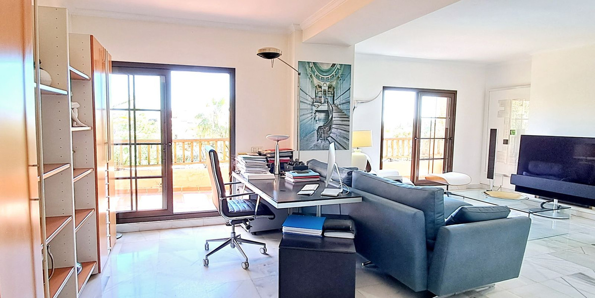 3 Bed Apartment for sale in New Golden Mile Costa Del Sol, Málaga, Spain