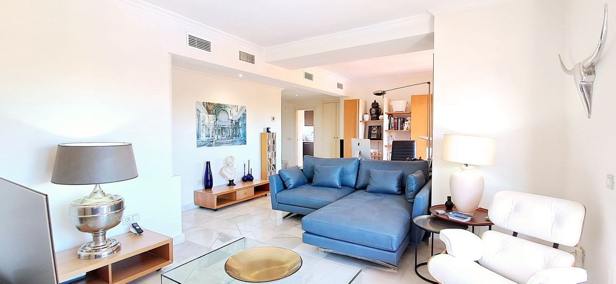 3 Bed Apartment for sale in New Golden Mile Costa Del Sol, Málaga, Spain