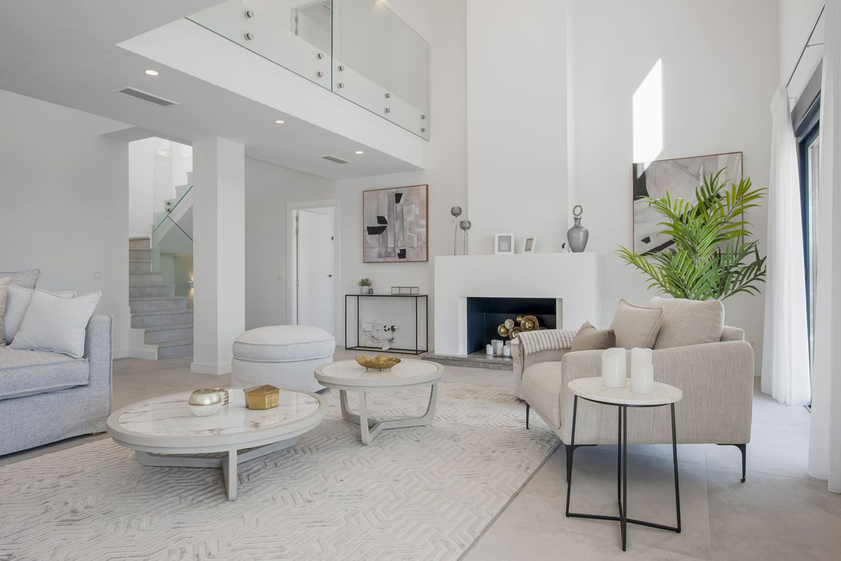 Se vende Villa - Chalet de 5 dormitorios en Costa Del Sol, Málaga, España