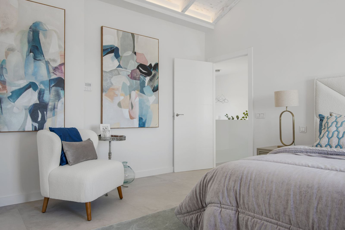 Se vende Villa - Chalet de 5 dormitorios en Costa Del Sol, Málaga, España