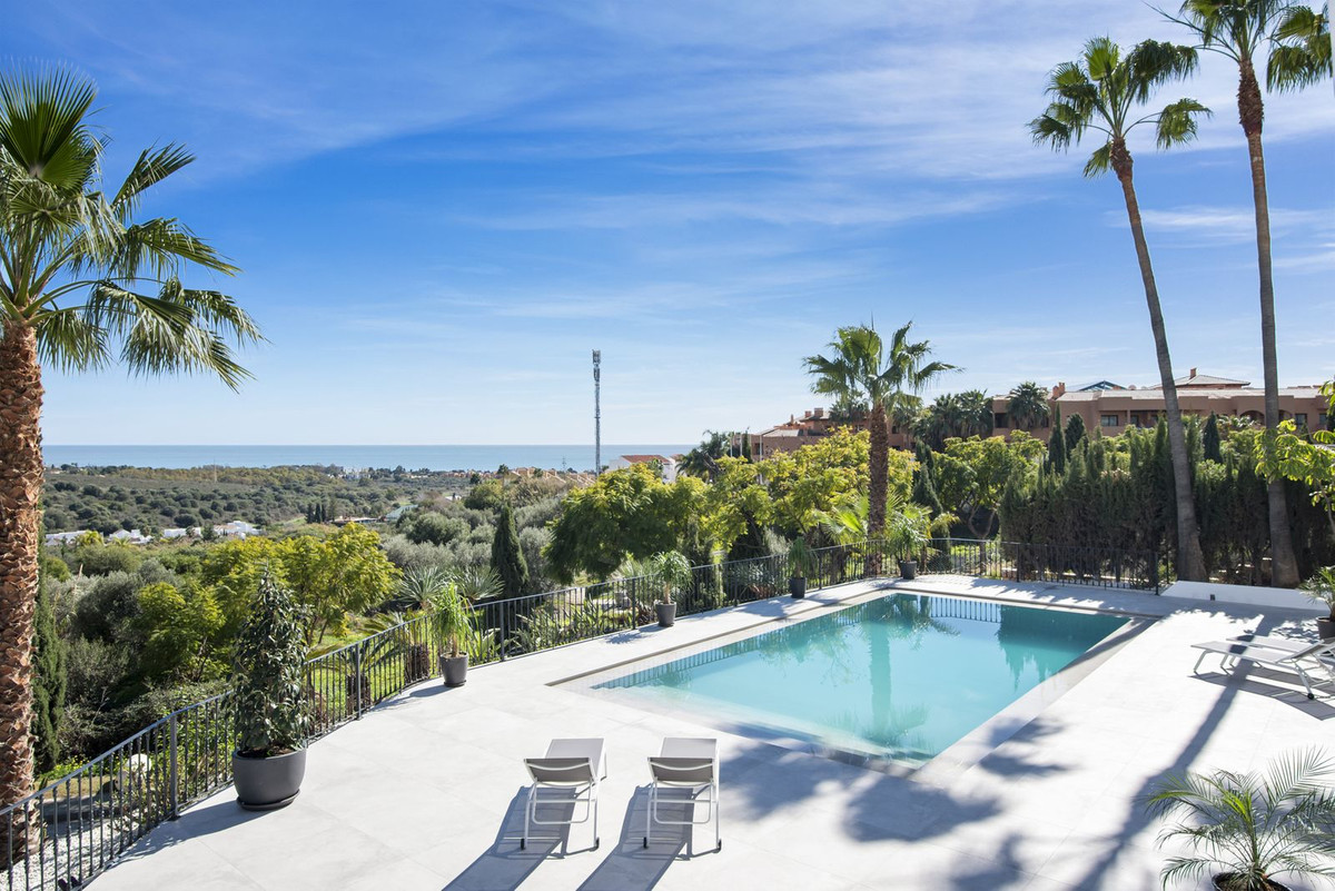 Se vende Villa - Chalet de 5 dormitorios en Costa Del Sol, Málaga, España