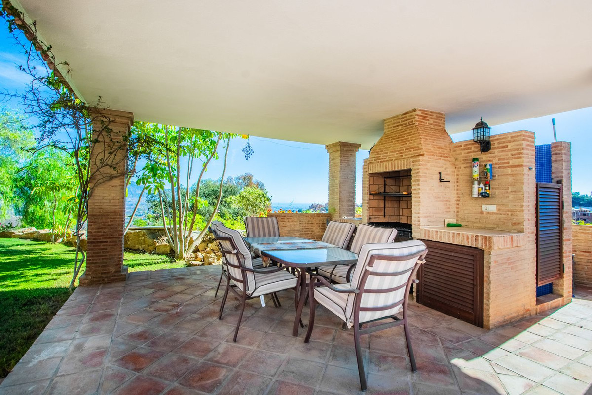 Se vende Villa - Chalet de 6 dormitorios en Costa Del Sol, Málaga, España