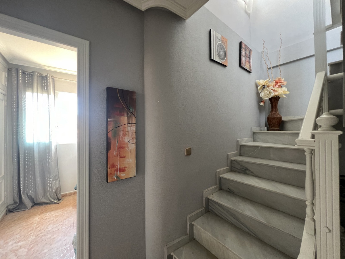 4 Bed Townhouse for sale in Orihuela Costa Blanca, Alicante, Spain