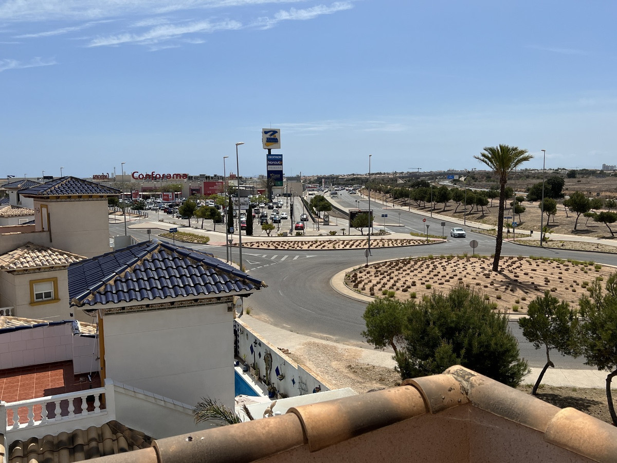 4 Bed Townhouse for sale in Orihuela Costa Blanca, Alicante, Spain