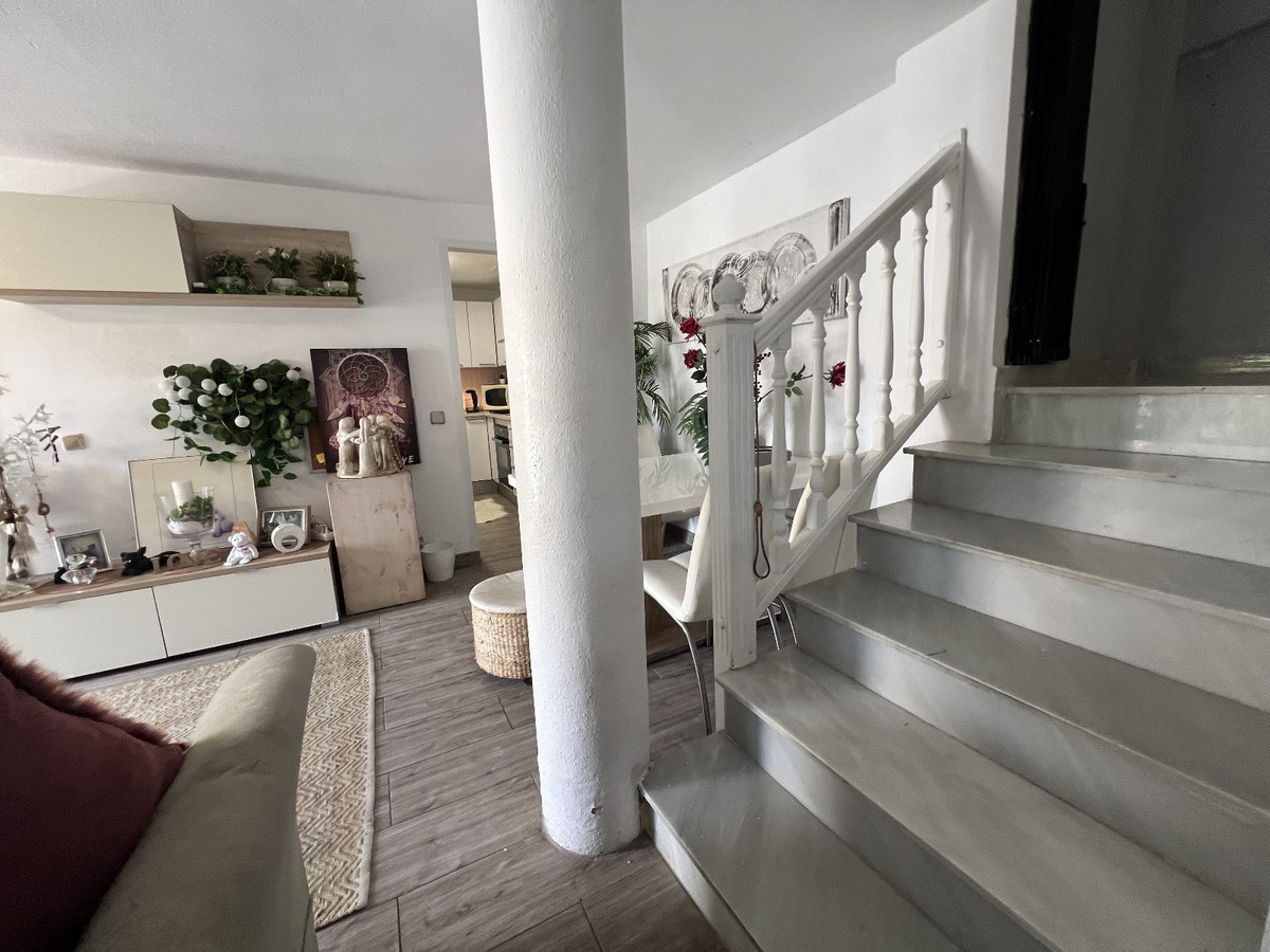 4 Bed Townhouse for sale in Orihuela Costa Blanca, Alicante, Spain