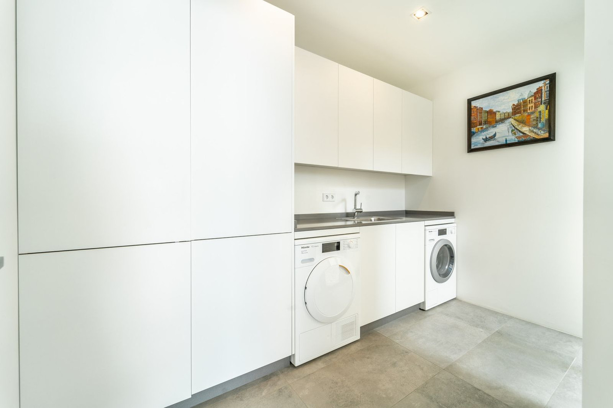 4 Bed Townhouse for sale in Benalmadena Costa Costa Del Sol, Málaga, Spain