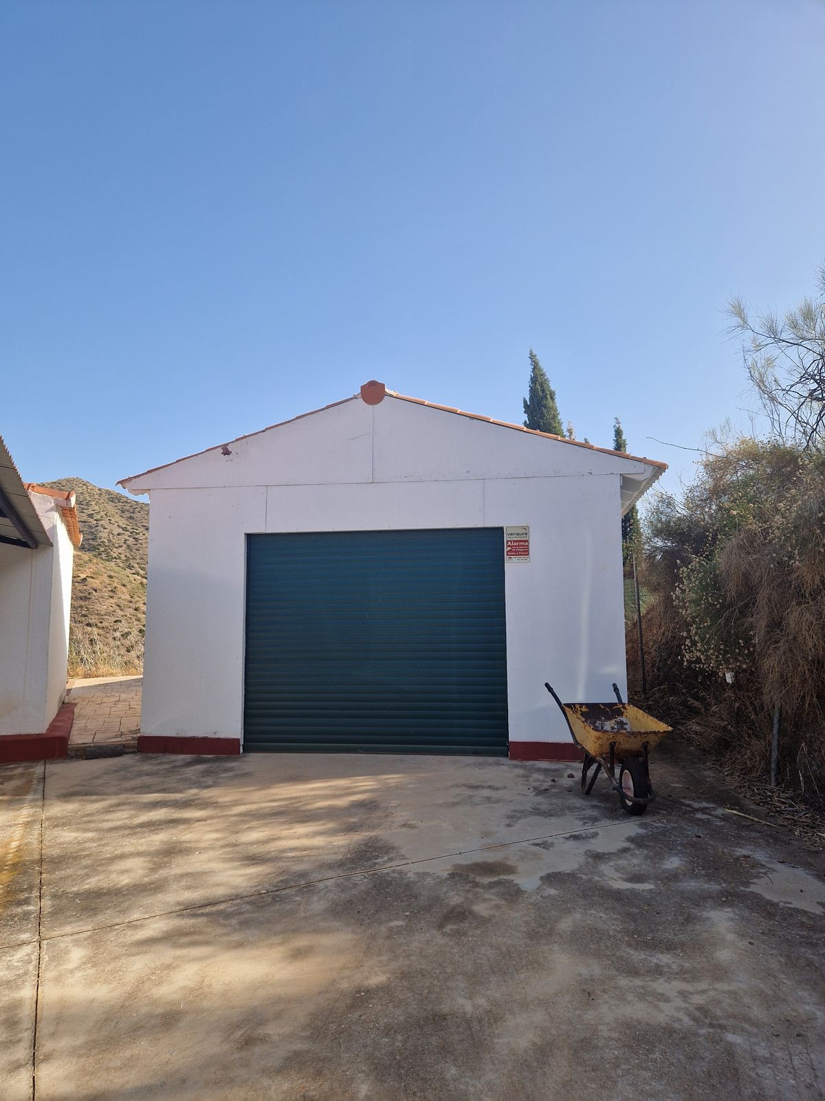 3 Bed Townhouse for sale in Pizarra Costa Del Sol, Málaga, Spain