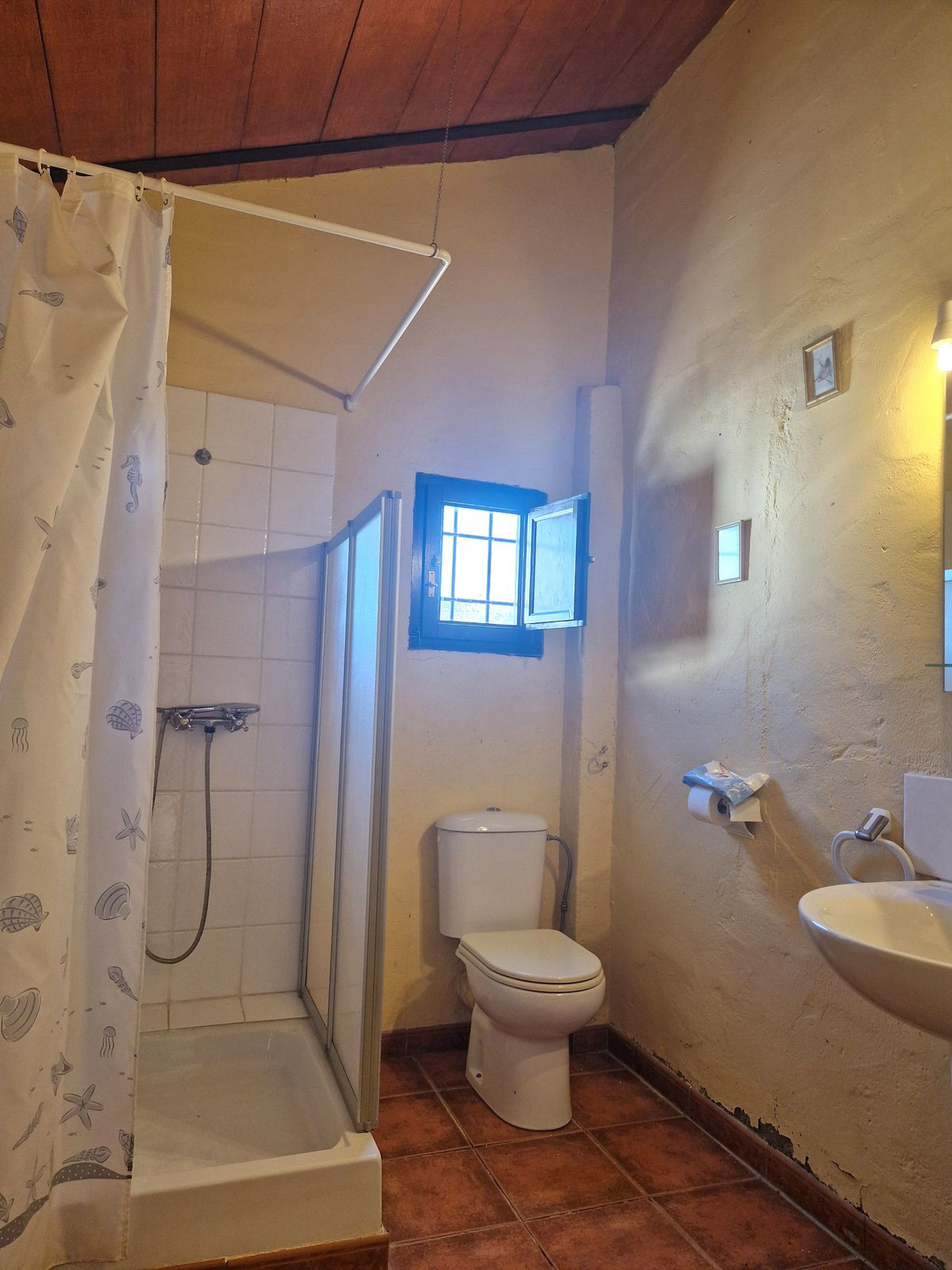 3 Bed Townhouse for sale in Pizarra Costa Del Sol, Málaga, Spain