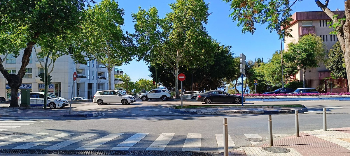 Se vende Local comercial  en Costa Del Sol, Málaga, España